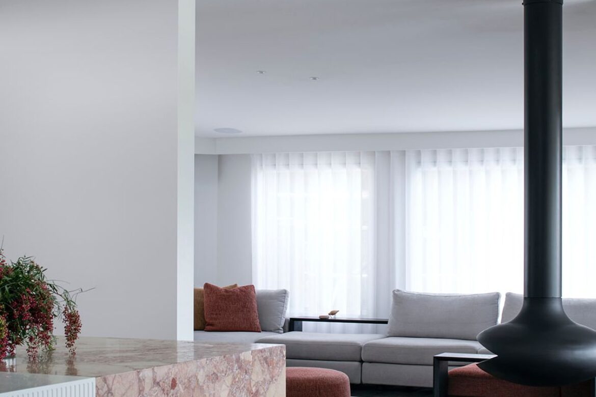 64b46a75bd8ab0b140165735_studio_minosa_interiordesign_design_thirroul_2021_kitchen_powder_room_07_20(1)-p-10